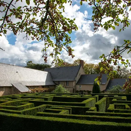 Chateau De Noirieux 4* Briollay