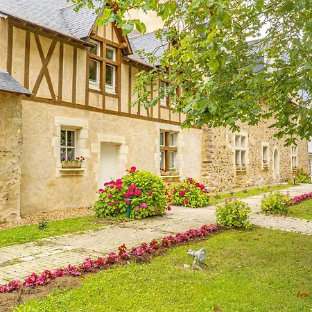 Chateau De Noirieux 4*