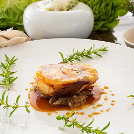 Chateau De Noirieux 4* Briollay