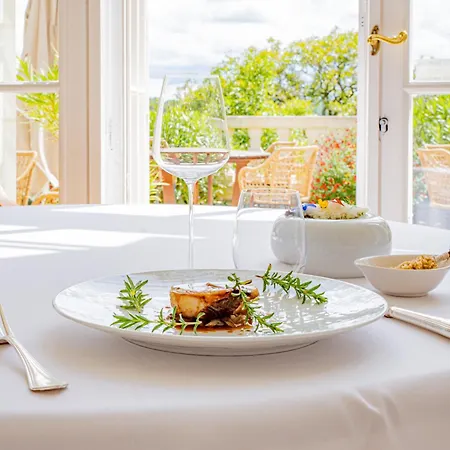 Château De Noirieux 4*
