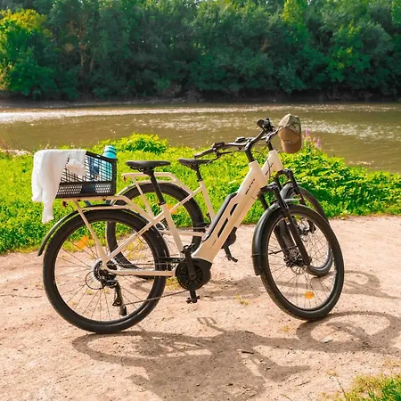 فندق Chateau De Noirieux