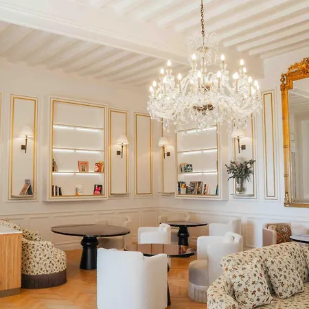 Chateau De Noirieux فندق 4*