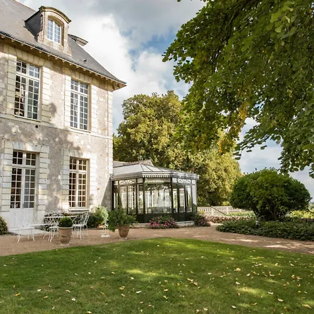 Chateau De Noirieux Hotel 4*