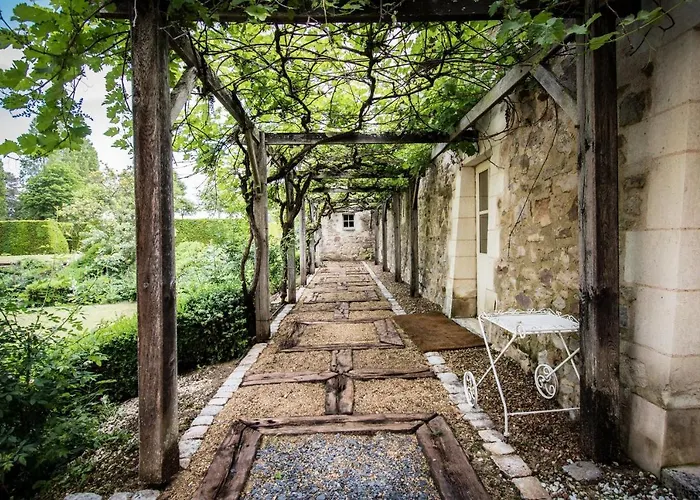 Chateau De Noirieux Briollay