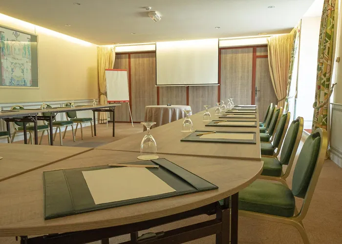 Chateau De Noirieux Briollay