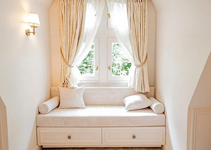 Chateau De Noirieux Hotel Briollay