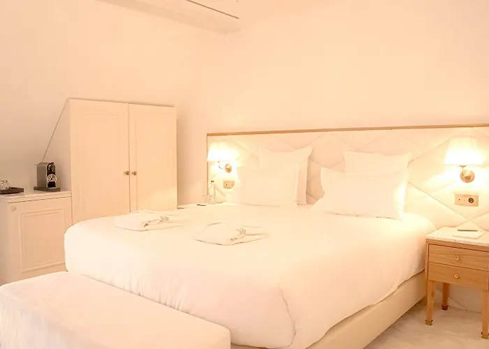 Hotel Chateau De Noirieux Briollay