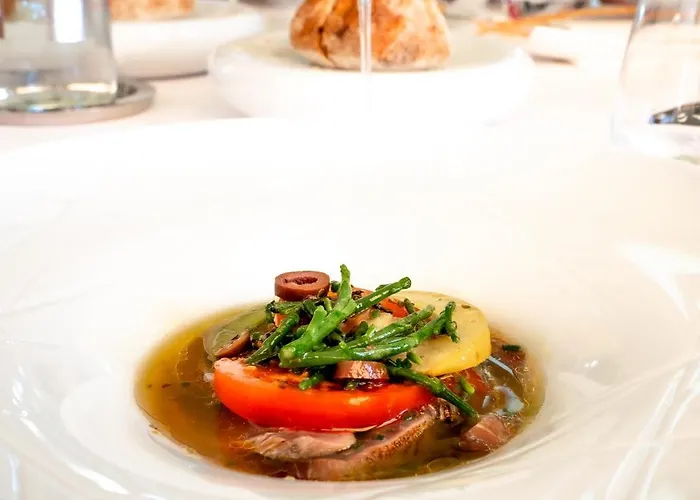 Chateau De Noirieux Briollay