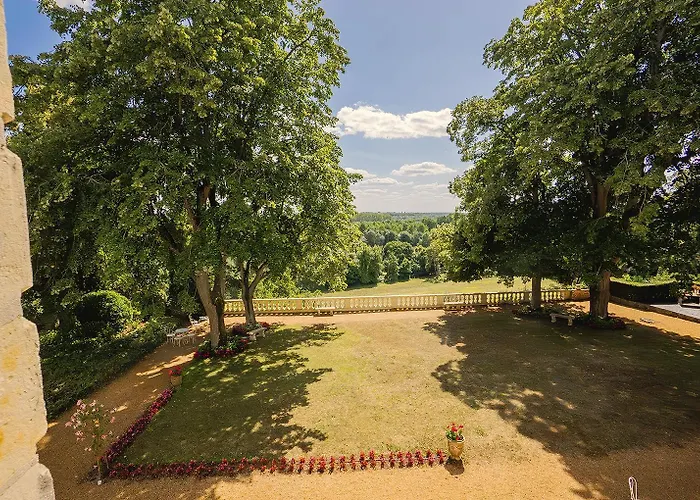 Chateau De Noirieux Hotel 4*