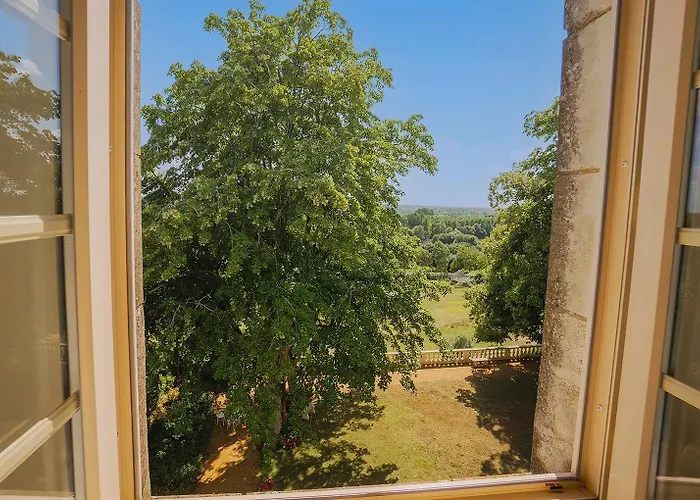 Chateau De Noirieux Hotel