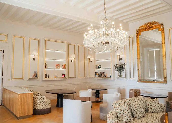 Chateau De Noirieux Hotel 4*