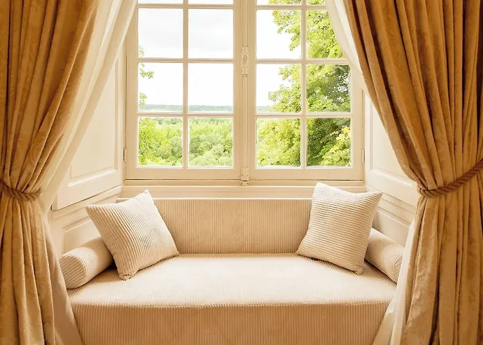 Chateau De Noirieux Briollay